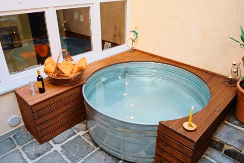 Palermo Apartment | Basso 61, Urban Oasis with Mini Pool and Courtyard