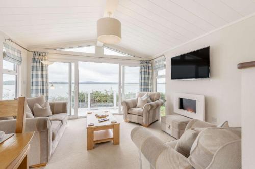 Hamworthy House | Bay Hollow