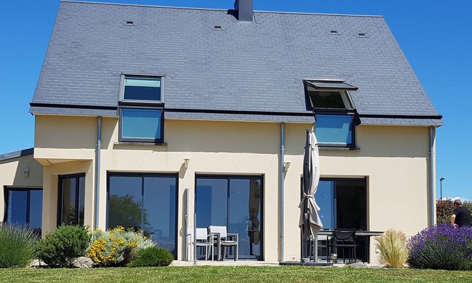 Dragey-Ronthon Villa | Bay view (8 pers max.) New house near sea.