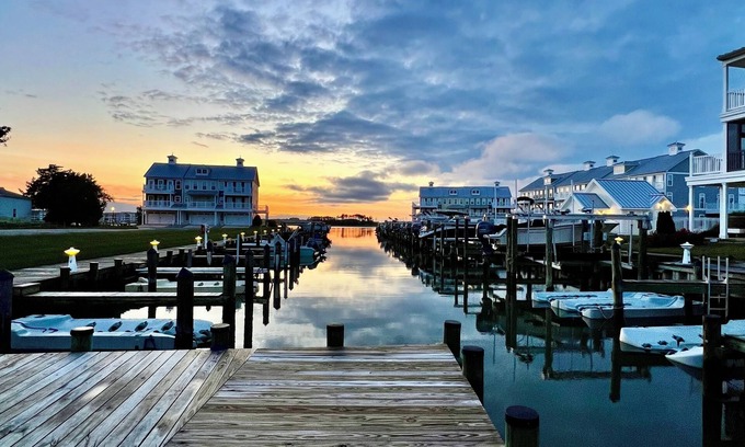 Ocean View House | Bayfront Community with private beach, boat slip, and pool.
