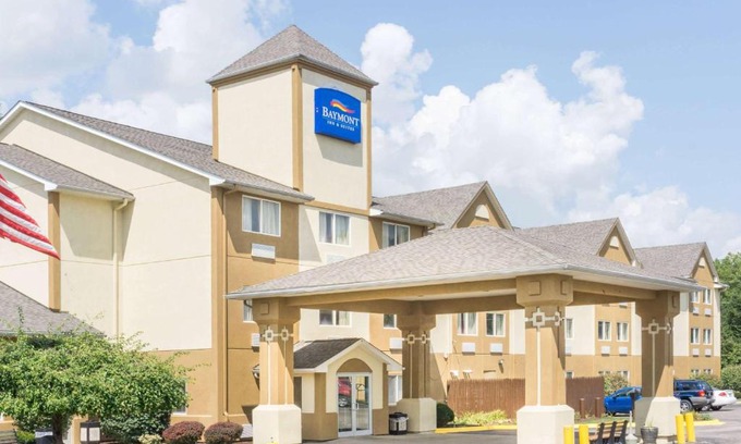 Piqua Hotel | Baymont by Wyndham Piqua