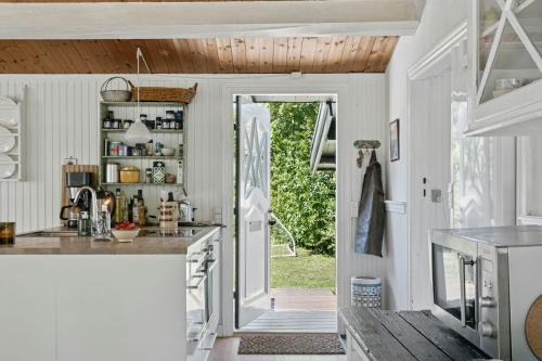 Holloselund House | Beach And Forest Close To Tisvilde House