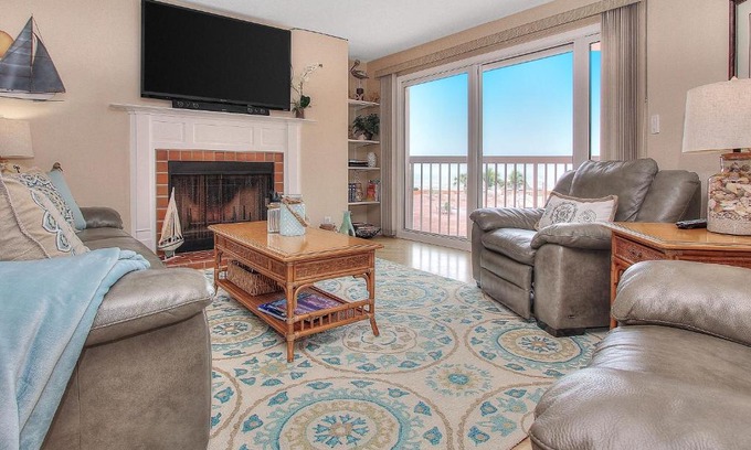 Indian Shores Apartment | Beach Cottage 2202