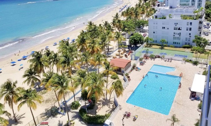 Isla Verde Apartment | BEACH FRONT CONDO 1 BEDROOM APT IN ISLA VERDE.UPSCALE 5 STAR .NEW LISTING