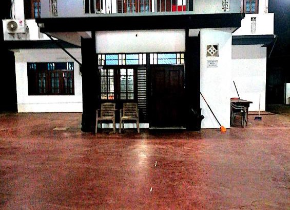 Addalachchenai House | Beach Guest House Addalaichenai