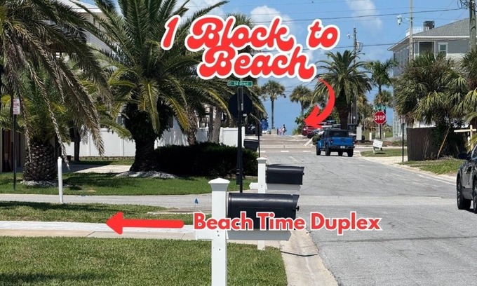 Indian Rocks Beach House | Beach Time Duplex A 1 blk from bch, pool Hot Tub
