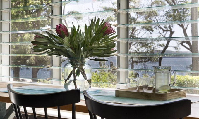 Pearl Beach House | Beach Vista - A Designer Delight Oposite the Beach