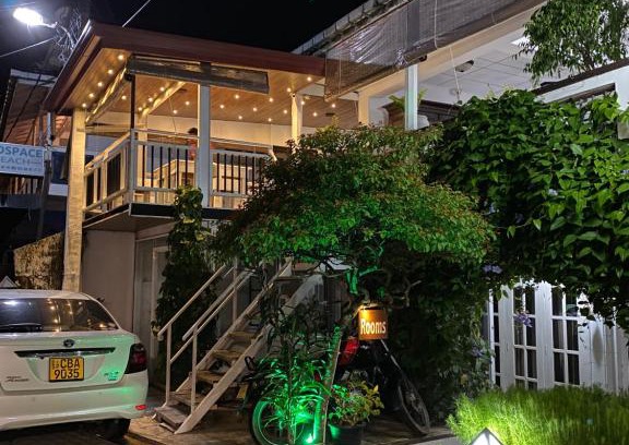 Unawatuna Hotel | Beach Walk Hotel Unawatuna