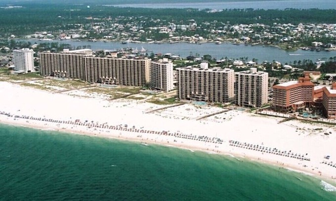 Orange Beach Condo | Beachfront 1BR/1BA/Direct Gulf Front/Perfect for Spring & Summer Getaways!
