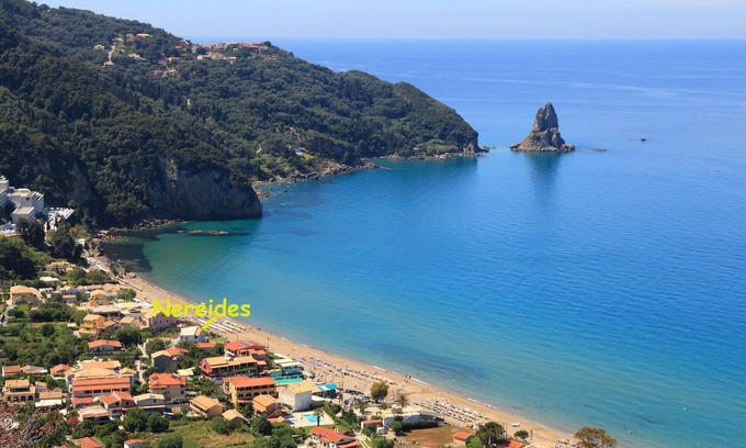 Agios Gordios Apartment | Beachfront 4-bed Luxury Suite - Agios Gordios Corfu Greece