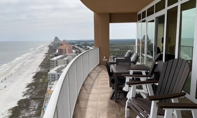 Orange Beach Condo | Beachfront 4BR condo POB #1801 Immaculate, Panoramic View, Corner Sunset View