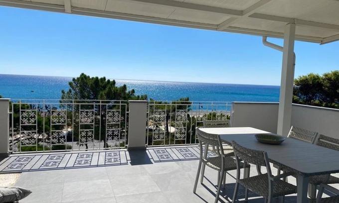 Ardore Marina Apartment | Beachfront apartment with fantastic terrace facing the Ionian Sea