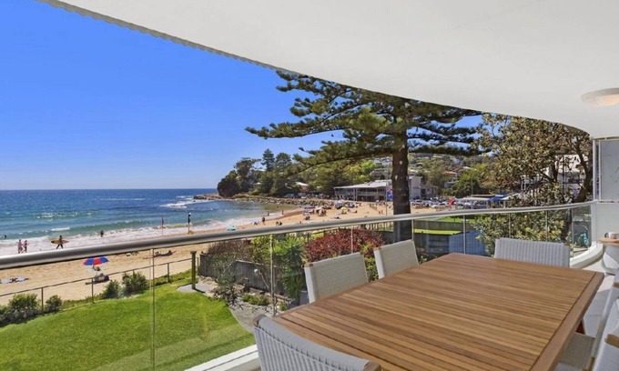 Avoca Beach Apartment | Beachfront Avoca Beach - Soundwaves 2