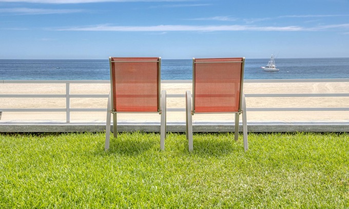 Los Barriles House | Beachfront Contemporary The Heart Of Los Barriles! New 1/1 Guest Casita!