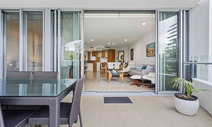 Northern Rivers Apartment | Beachfront Cotton Beach 3Bed Apt *Wi-Fi -Smart TV*