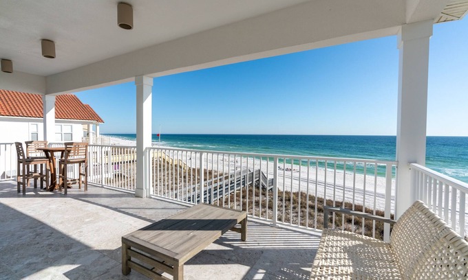 Fort Bay House | BEACHFRONT UPSCALE Big Chill 2 Masters! Between Rosemary Beach & Pier Park