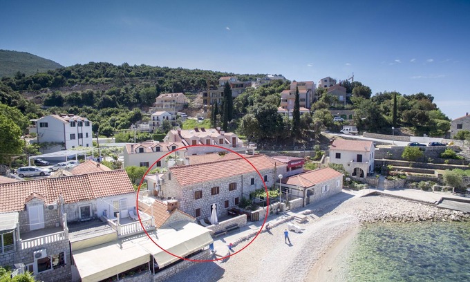 Stikovica House | Beachfront Villa Nena