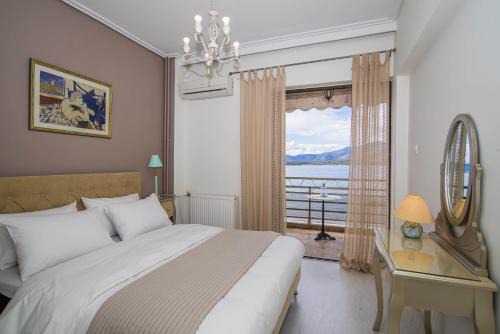 Itea Apartment | Beachfront ZEN sea view apartment