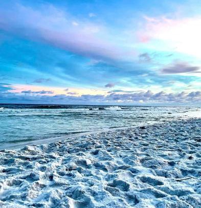 Holiday Beach House | BeachLife Unit ABC Getaway Sleeps 34