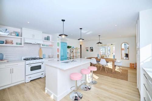 Crystal Beach Apartment | Beachside Abode Crystal Beach