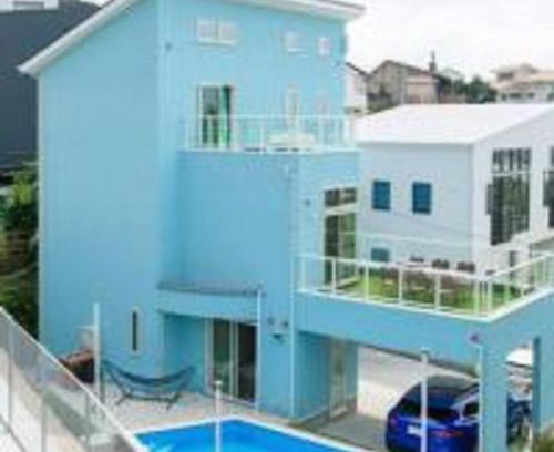 Yokosuka House | Beachside base KURUWA