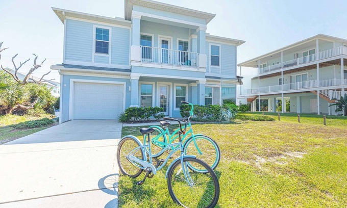 Marineland Acres House | Beachside Home Heated Swim Spa Fenced Yard