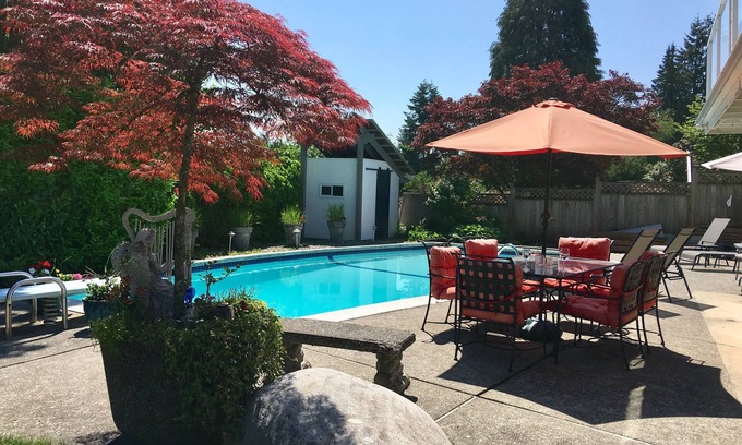 Coquitlam House | Beat the heat in The Starlight Suite!