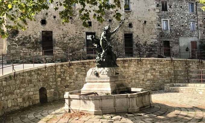 Ghisoni Apartment | Beau 3 Pièces Moderne et Confortable, à Ghisoni, Corse