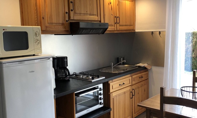 Cauterets Apartment | Beau T2au Calme