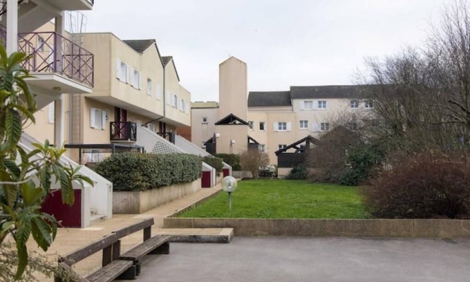Montigny-le-Bretonneux Apartment | Beau T3 à Quelques Minutes des Sites Olympiques
