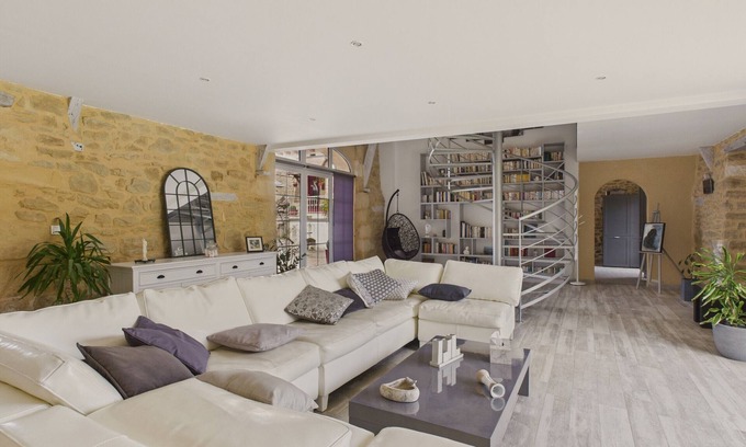 Saint-Julien-de-Lampon Ski Chalet | Beautiful house for 6 – Pool – Dordogne