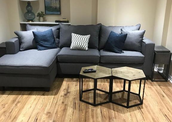 Lisgar Apartment | Beautiful 1 bedroom lower level apartment