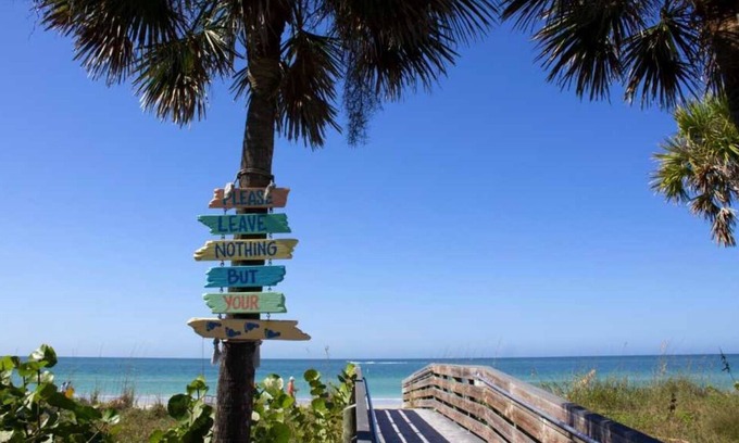 Indian Rocks Beach Resort | Beautiful 1 Bedroom apartment with pool-walk to beach - Unit #1