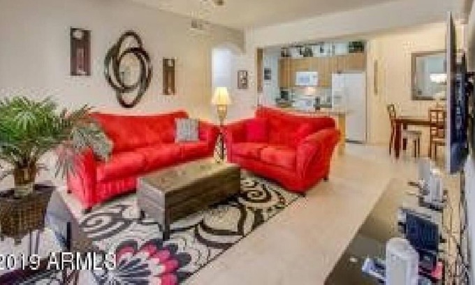 Parkwood Ranch House | Beautiful 2 Br. Townhome (19691) by Houzlet