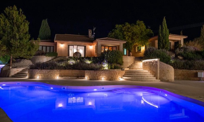 Souni-Zanakia Villa | Beautiful 4 bedroom Country house with stunning sea view