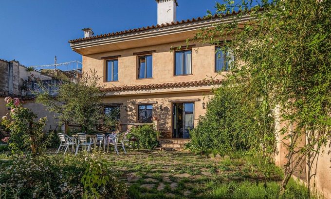 Cortelazor House | Beautiful and charming vacation home with lots of flair in Cortelazor.