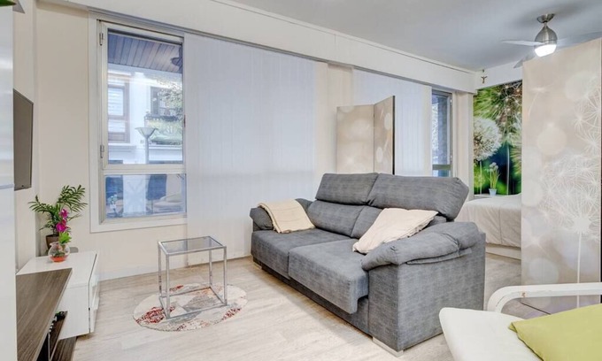 Arditurri Apartment | Beautiful apartment near the sea | Parking | 4 Pax