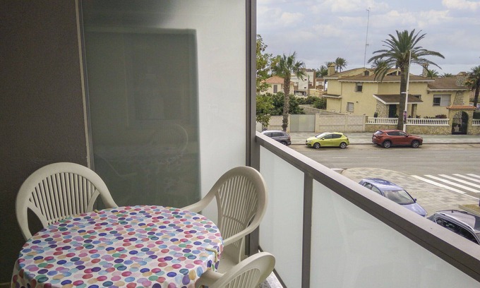 Benicarlo Apartment | Beautiful apartment for 4 guests with WIFI, TV and terrace