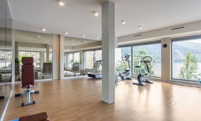Montreux Apartment | Beautiful apartment for 2 guests with WIFI, A/C, pool, TV, terrace and panoramic view