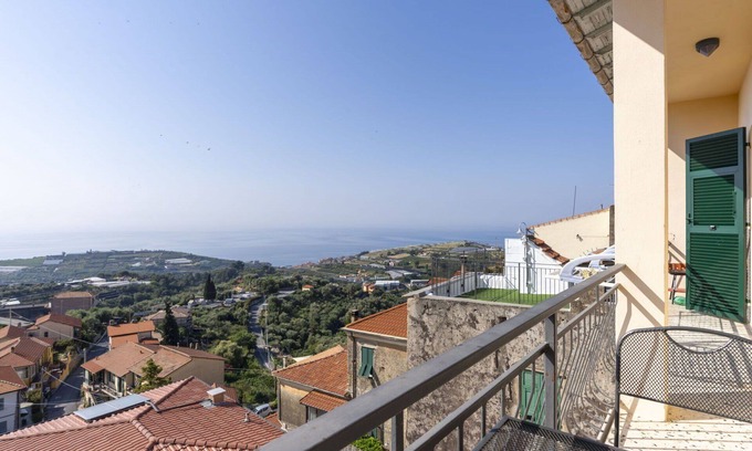 Pompeiana Apartment | Beautiful apartment for 6 guests with A/C, WIFI, balcony and pets allowed