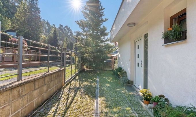 Stribrna Skalice Apartment | Beautiful apartment for 4 guests with WIFI, TV, terrace and panoramic view