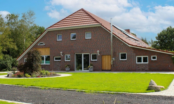 Holtriem Apartment | Beautiful apartment for 2 people with WIFI, TV, terrace and pets allowed