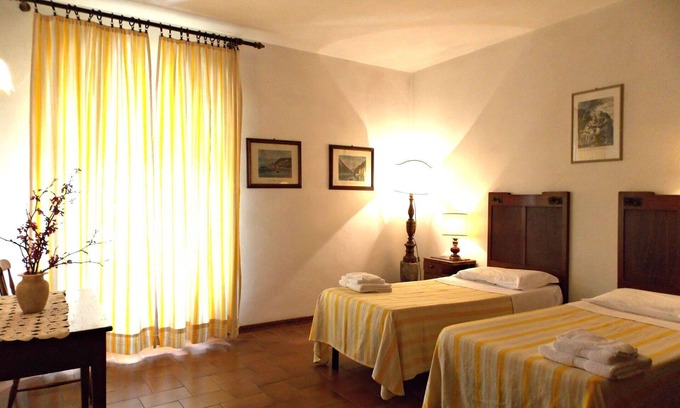 Scarperia e San Piero Villa | Beautiful apartment in villa for 6 guests with pool, WIFI, TV and panoramic view