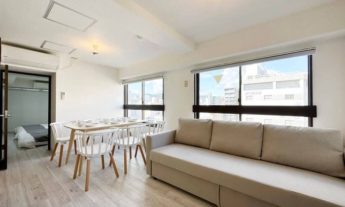 Hiroshima City Centre Apartment | Beautiful Apt for 10Ppl Very Near to Peace Park