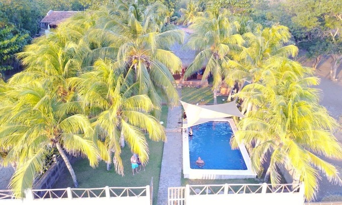 Pochomil House | Beautiful Beachfront House.