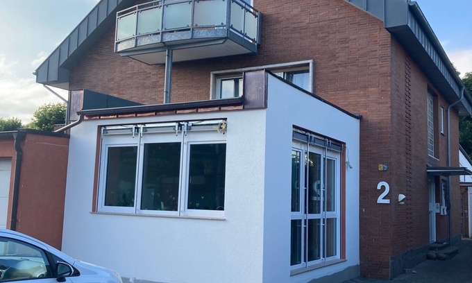 Luenen Apartment | Beautiful, bright 2.5 room apartment (65 sqm) with south-facing balcony in Lünen-Mitte