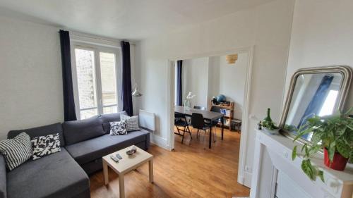 Quartier de la Chapelle Apartment | Beautiful, cosy apartment for 1 to 6 people, located near Olympic Park