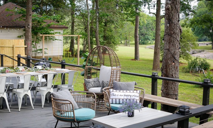 Conroe House | Beautiful Deck with Golf Course View/Game Room/Fire Pit