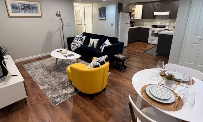 Regional District of Nanaimo Apartment | Beautiful Entire 2 Bedroom Suite