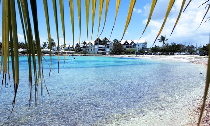 Bas du Fort Apartment | Beautiful ground floor apartment, pool, beach access, wifi